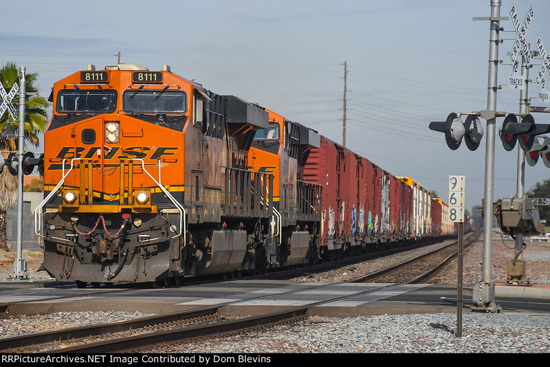 BNSF 8111